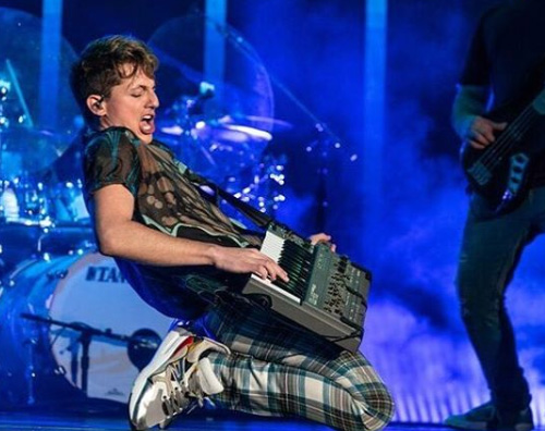 Charlie Puth 1 Anche Charlie Puth si prende una pausa dai social