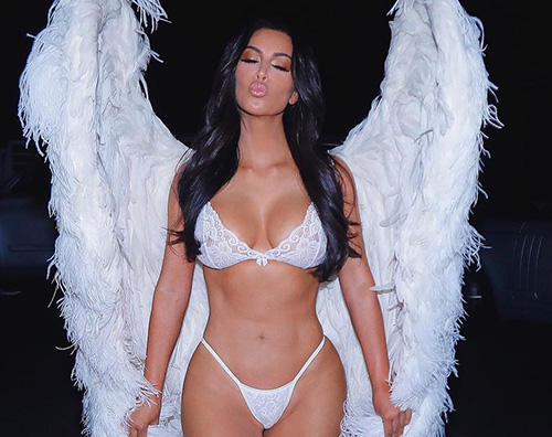 Kim K Le sorelle Kardashian e Jenner sono angeli di Victorias Secret per Halloween