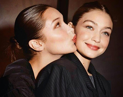 Gigi Bella Hadid Bella Hadid festeggia il compleanno di Gigi su Instagram