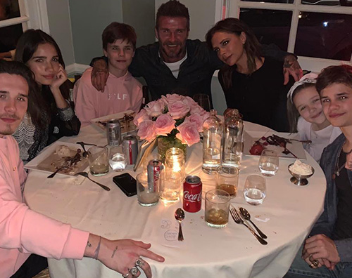 Victoria Beckham 2 Victoria Beckham, cena in famiglia per il suo compleanno