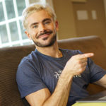 Zac Efron a petto nudo su Instagram