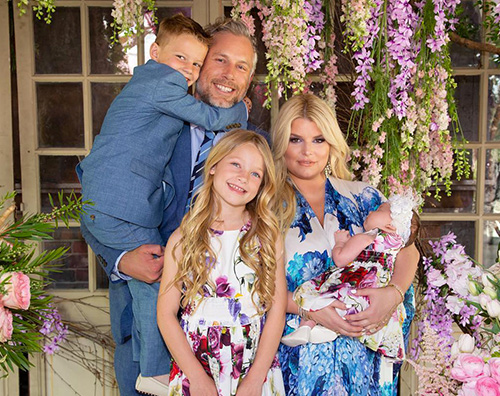 jessica simpson 3 Jessica Simpson mostra la sua Birdie sui social