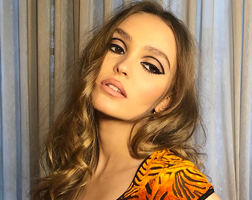 lily rose depp Lily Rose Depp compie 20 anni