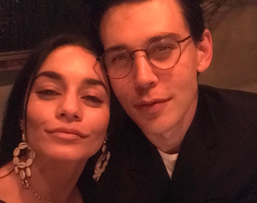 austin butler vanessa hudgens Vanessa Hudgens e Austin Butler, selfie di coppia su Instagram