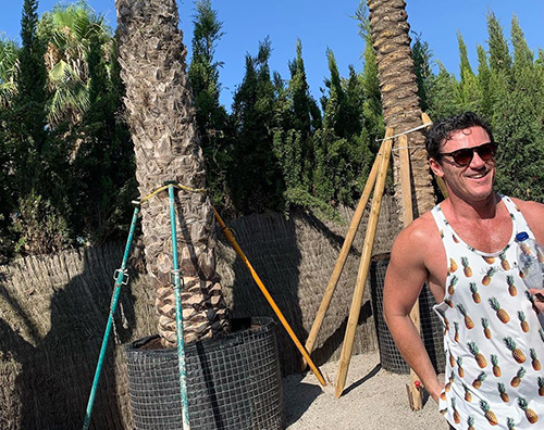 luke evans Luke Evans, shopping green a Ibiza