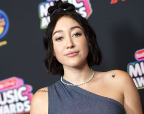 noah cyrus Noah Cyrus è stata punta da un ragno