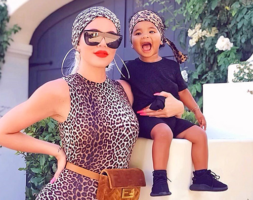 khloe true Khloe Kardashian e True stilose su Instagram