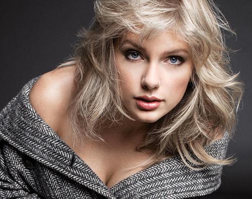 taylor swift cover Taylor Swift è la star di settembre su Vogue