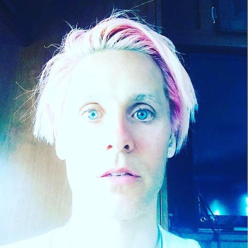 Jared Leto ha cambiato look 69603624 218970395737719 5523832246404980904 n Jared Leto ha cambiato look