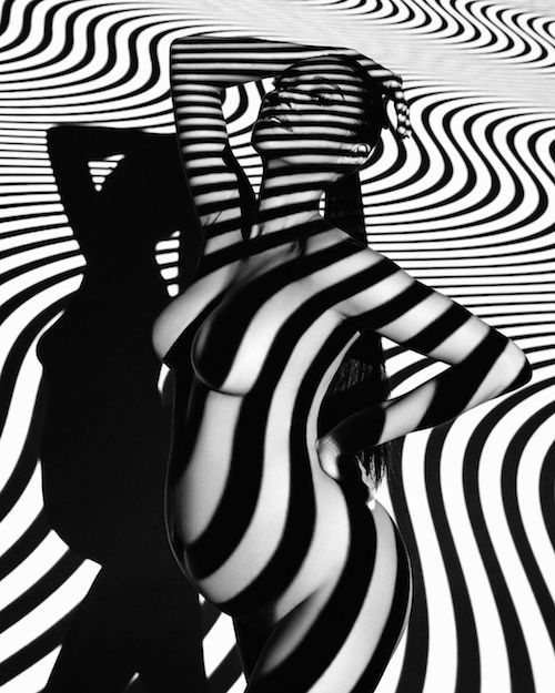 Shay Mitchell, scatto hot col pancione 70020764 399737960679102 3578151886786906762 n Shay Mitchell, scatto hot col pancione