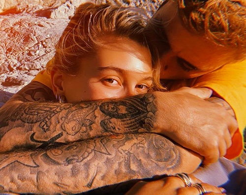 hailey baldwin justin bieber Hailey Baldwin ha un nuovo tattoo