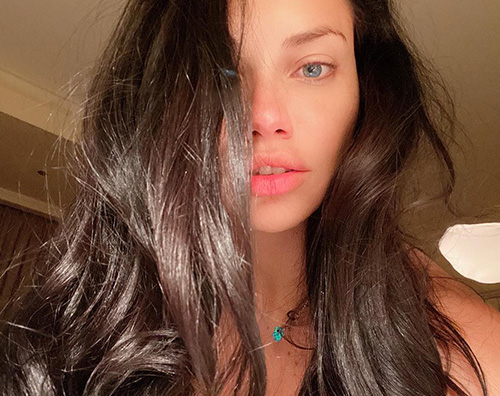 adriana lima Adriana Lima senza makeup su Instagram