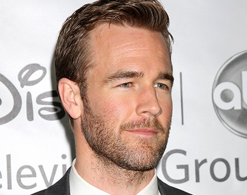 JAMES VAN DER BEEK James Van Der Beek mostra i benefici della danza su Instagram