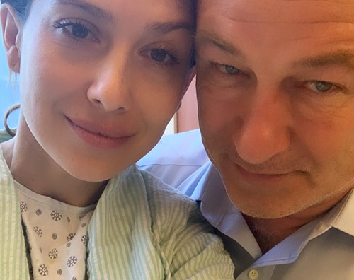 alec e hilaria baldwin Alec e Hilaria Baldwin hanno avuto un altro bambino