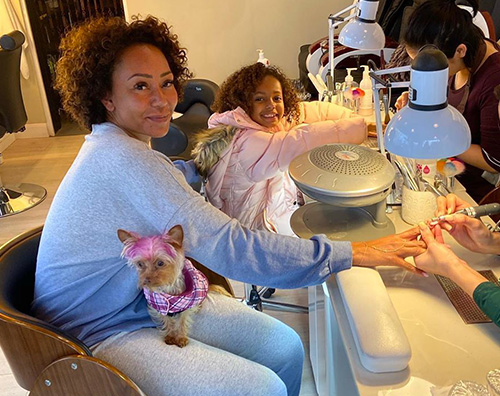 melanie b Mel B, manicure con la piccola Madison