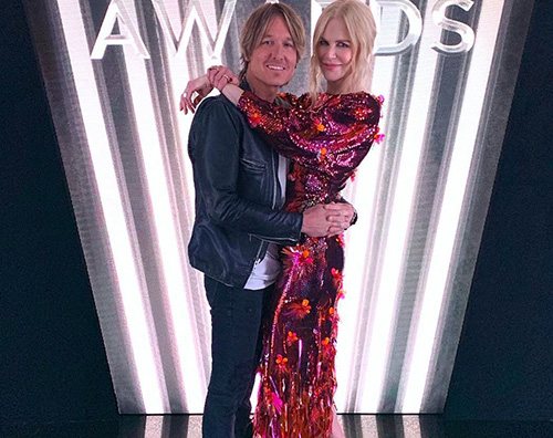 nicole keith Nicole Kidman e Keith Urban innamorati ai CMA Awards