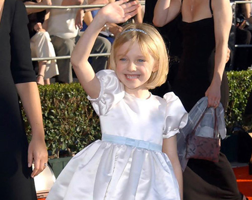 dakota fanning 2 1 Dakota Fanning scintillante ai SAG Awards 2020