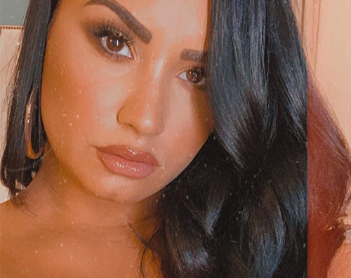 demi lovato 1 Demi Lovato di nuovo attivissima sui social