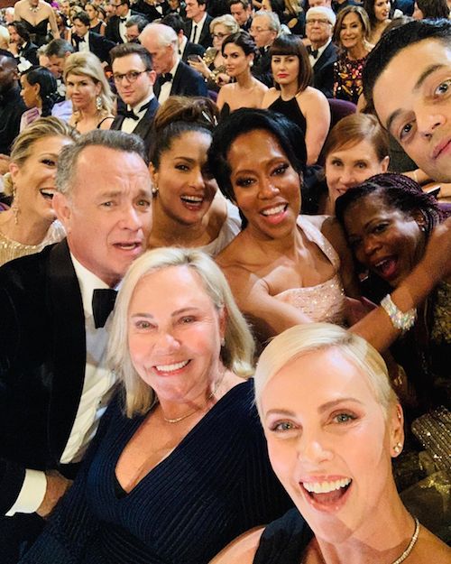 83727447 503252693943014 2997481074749874140 n Charlize Theron condivide la foto più bella degli Oscar 2020