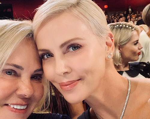 harlize Charlize Theron condivide la foto più bella degli Oscar 2020