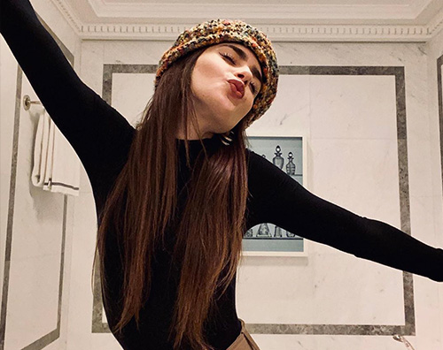 lily collins Lily Collins è una parigina su Instagram