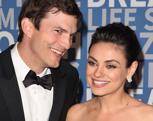 mila ashton Mila e Ashton romantici sui social