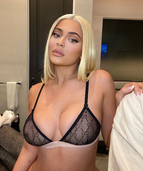 104706503 265696684738348 377466300929090415 n Kylie Jenner hot su Instagram