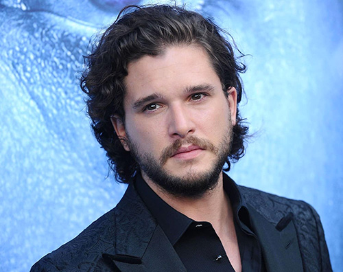 Kit Harington Kit Harington ha cambiato look