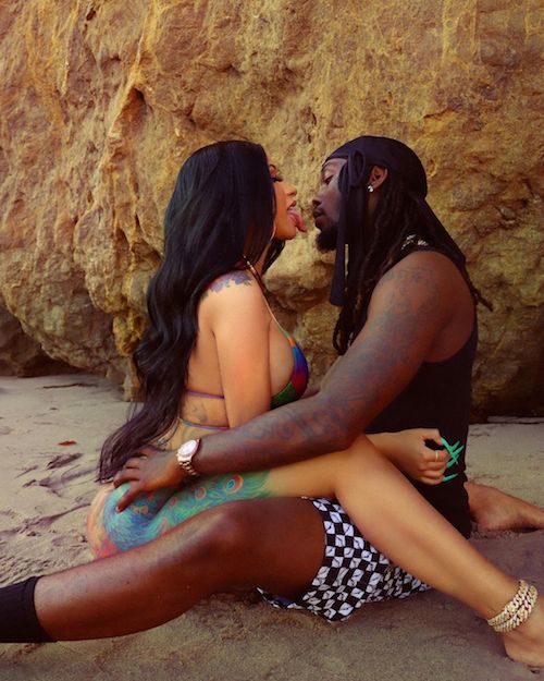 116100310 3182812935132232 1988110694373024447 n Cardi B e Offset, coccole hot su Instagram