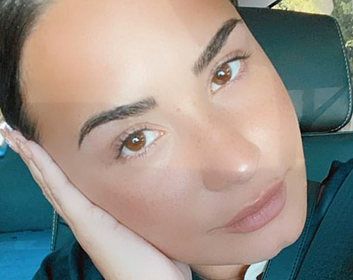 demi lovato Demi Lovato senza trucco su Instagram