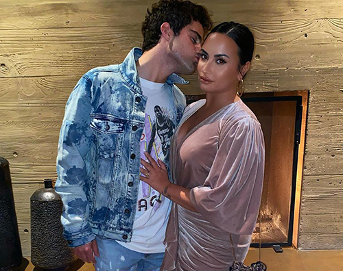 demi max Demi Lovato e Max Ehrich, guerra mediatica tra i due ex