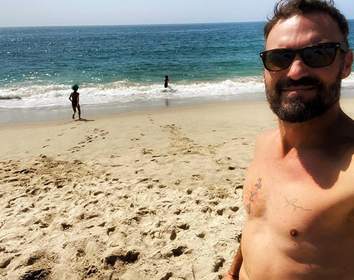 brian austin green Brian Austin Green al mare con i bambini