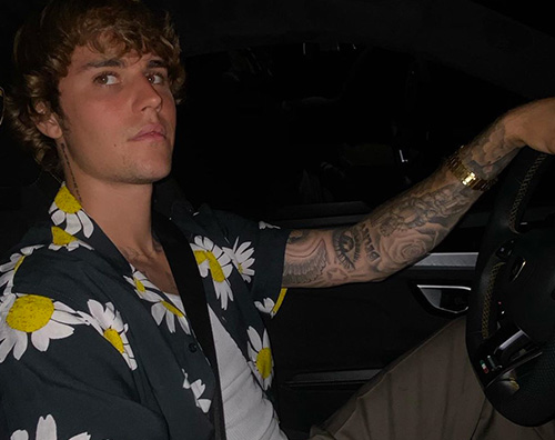 justin bieber Justin Bieber sfoggia il nuovo look su Instagram