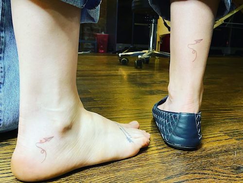 121191949 960650987755673 418529290494575297 n Kaley Cuoco ha un nuovo tattoo