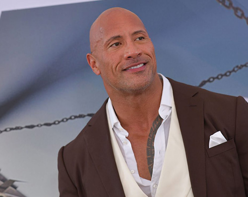 dwayne johnson Ecco comera The Rock da bambino