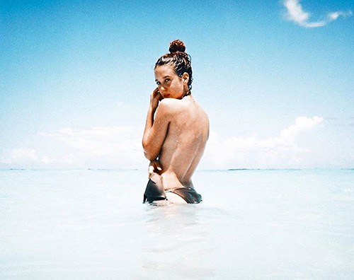 maria pedraza Maria Pedraza in topless su Instagram