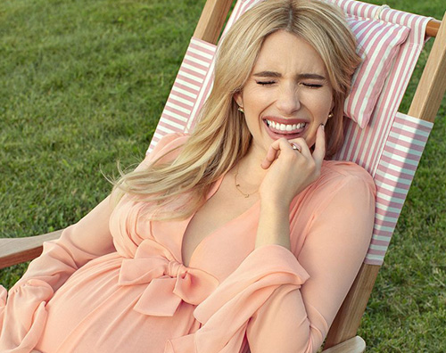 emma roberts Emma Roberts mostra il pancino su Cosmopolitan