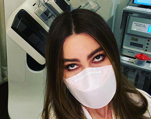 sofia vergara Sofia Vergara dal medico per una mammografia