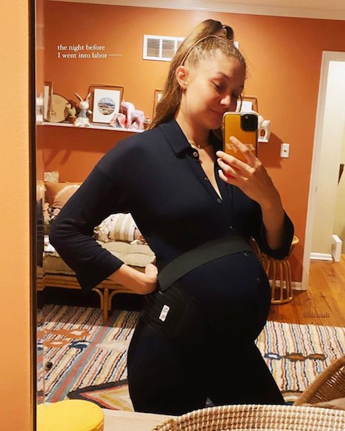 Gigi Hadid ha condiviso una nuova foto col pancione 130302959 1489767937894166 2851485575813612234 n Gigi Hadid ha condiviso una nuova foto col pancione