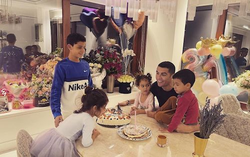 142814736 780375205918450 1549395162666870702 n Georgina Rodriguez, compleanno in famiglia