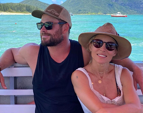 chris hemsworth Chris ed Elsa, vacanza al mare con i bambini