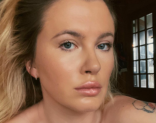Ireland Baldwin bollente su Instagram ireland baldwin Ireland Baldwin bollente su Instagram