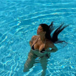 kylie 2 1 150x150 Kylie Jenner pazzesca in bikini
