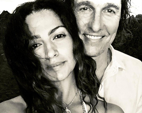 matthew camila Matthew McConaughey e Camila Alves romantici a Capodanno