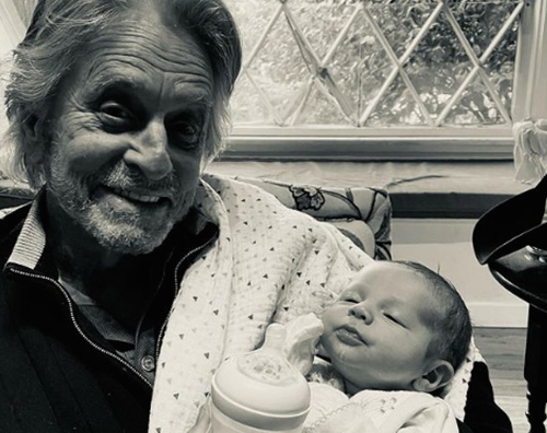 michael douglas Michael Douglas è un nonno emozionato su Instagram