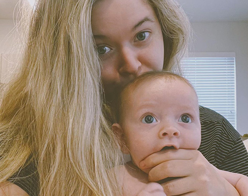 sasha pieterse Sasha Pieterse sui social con Hendrix