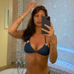 bella 2 150x150 Bella Hadid, bikini da sogno su Instagram