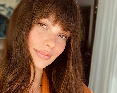 camila morrone Camila Morrone, va dal parrucchiere e si sente più carina