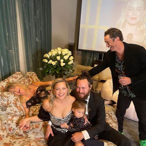 155951500 935743163925566 6685979672941409509 n Kate Hudson, foto di famiglia durante i Golden Globes