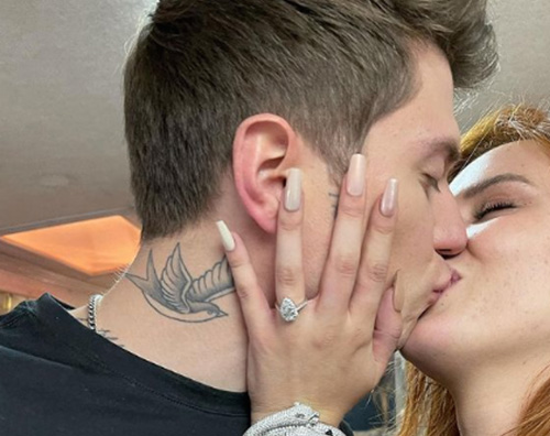 benji bella Bella Thorne ha condiviso le foto della proposta di Benji